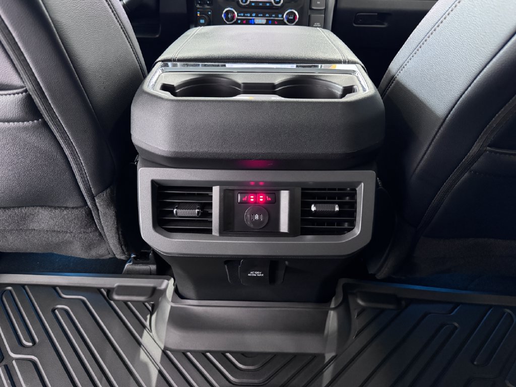 Used 2025 Ford F250 Lariat w/ Chrome Package AWD/4WD image 28