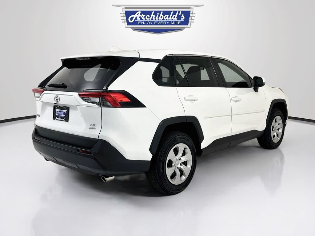 Used 2023 Toyota RAV4 LE AWD/4WD image 7