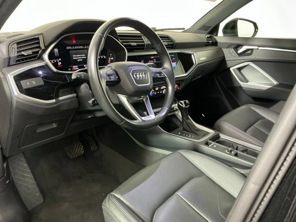 Used 2022 Audi Q3 2.0T Premium Plus AWD/4WD image 21