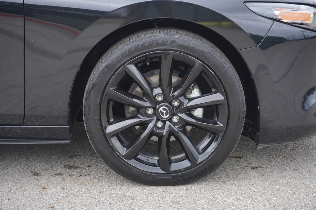Used 2024 MAZDA MAZDA3 s FWD image 13