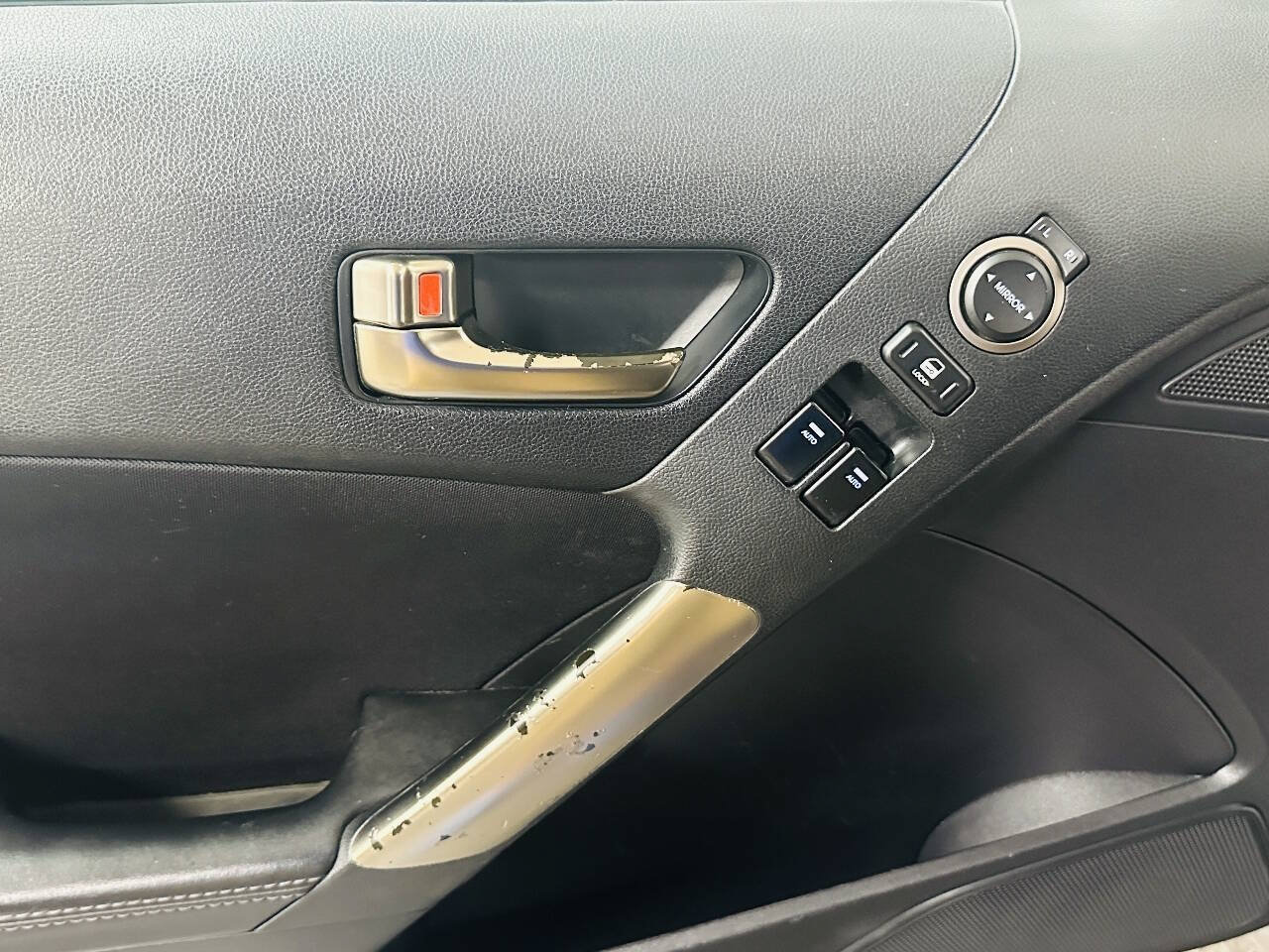 Used 2013 Hyundai Genesis 2.0T RWD image 20