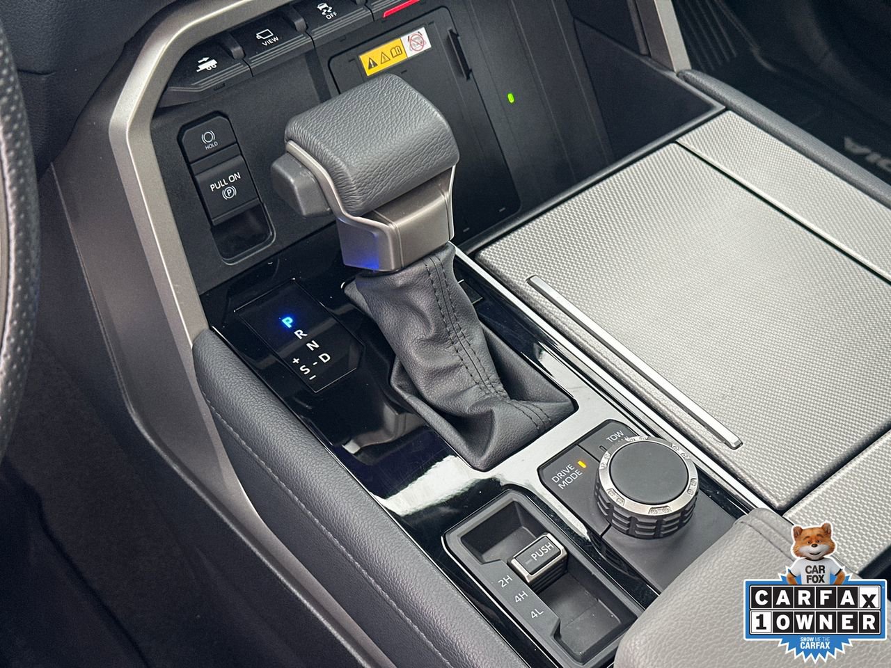 Used 2024 Toyota Sequoia Limited image 31