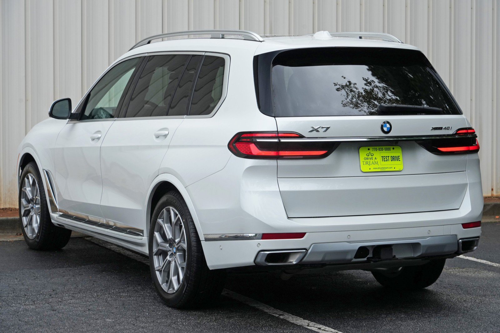 Used 2024 BMW X7 xDrive40i AWD/4WD image 60