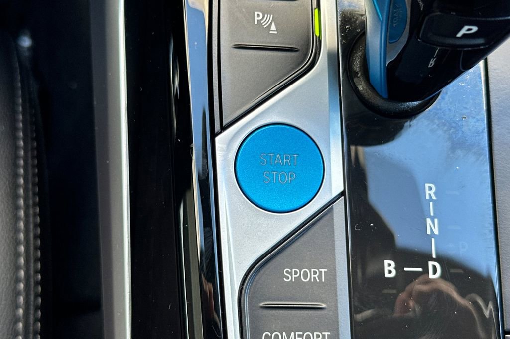 Used 2023 BMW i4 eDrive35 w/ Premium Package RWD image 24