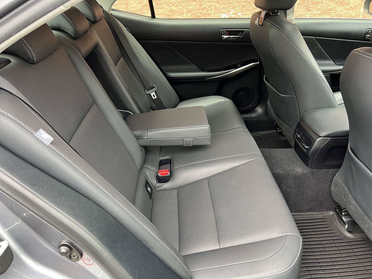 Used 2016 Lexus IS 300 AWD w/ Navigation System Package image 14