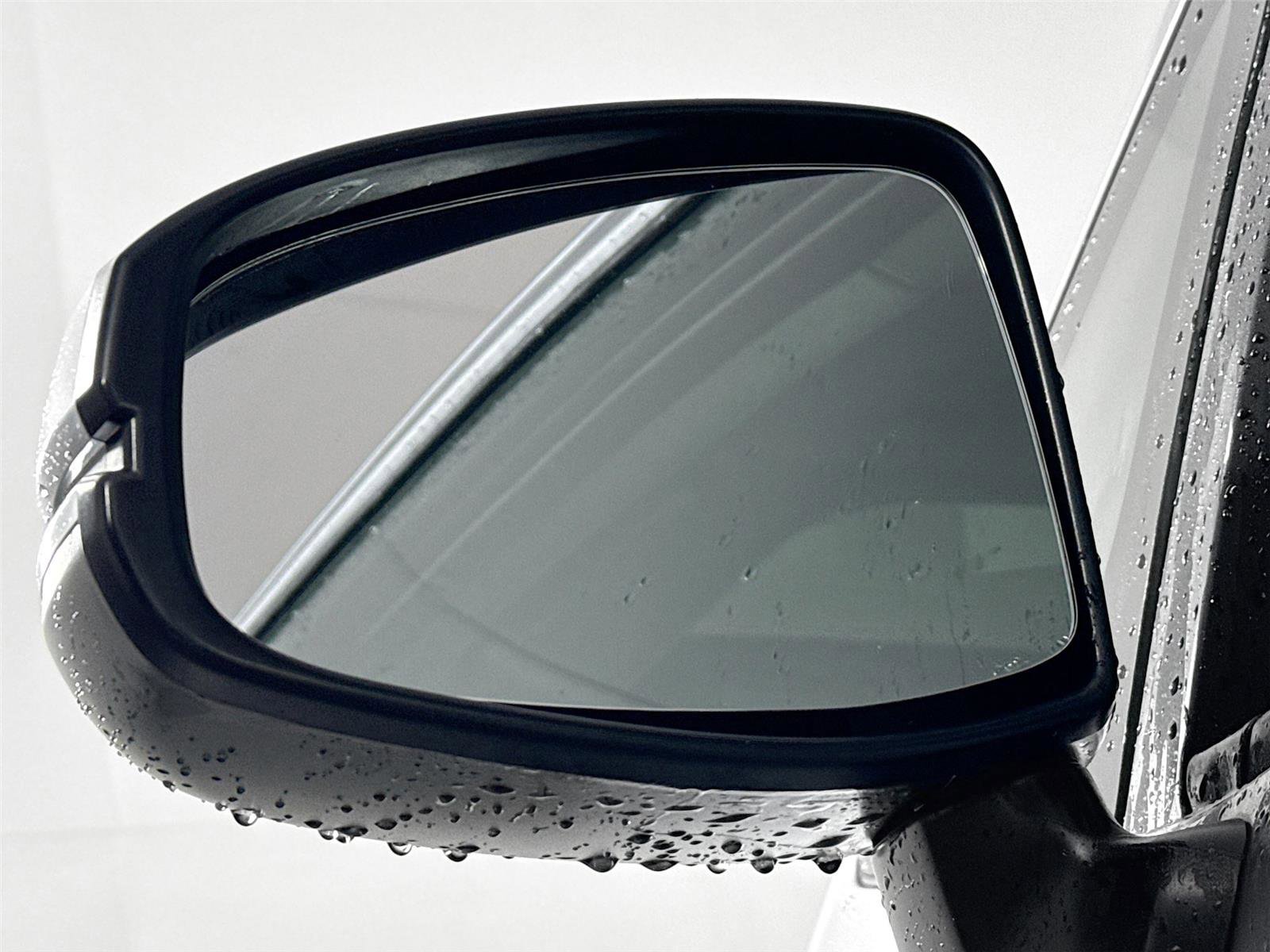 Used 2018 Honda Fit EX image 5