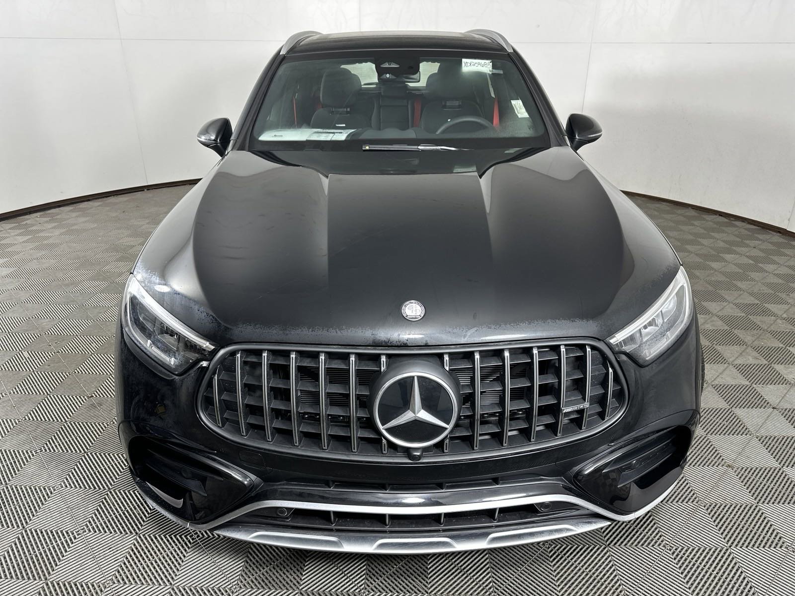 New 2025 Mercedes-Benz GLC 43 AMG 4MATIC image 2