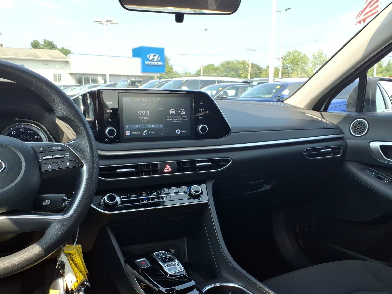Certified 2023 Hyundai Sonata SE w/ Preferred Accessory Package FWD image 18