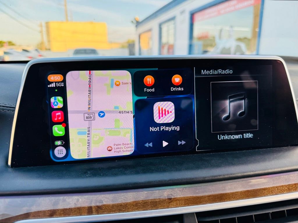 Used 2017 BMW 740i image 26