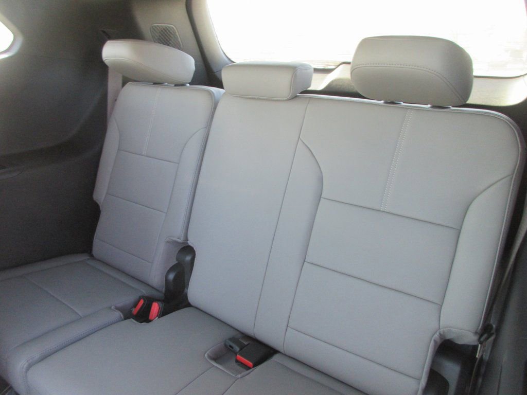 New 2026 GMC Acadia Elevation w/ Super Cruise Package AWD/4WD image 15
