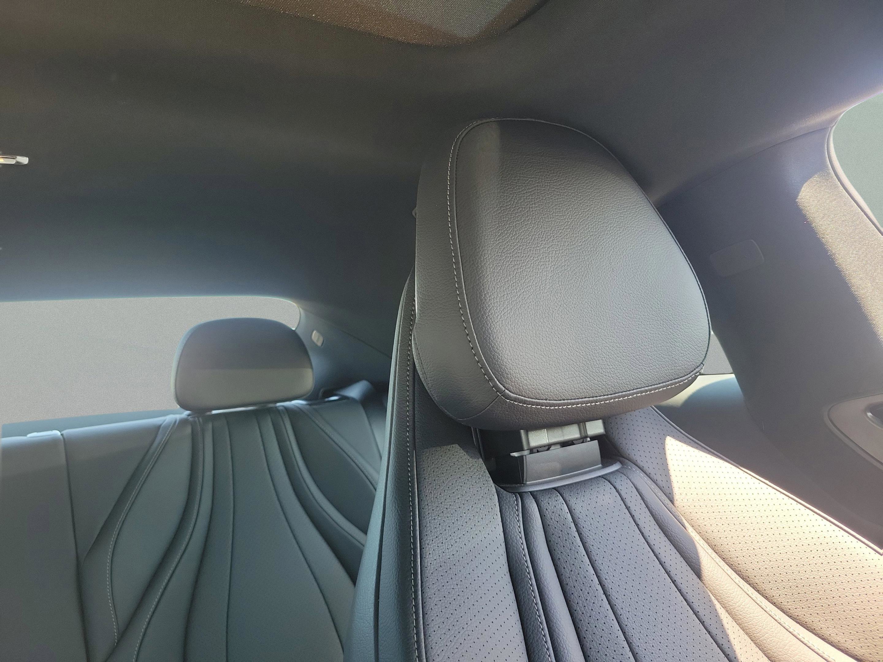 Certified 2026 Mercedes-Benz CLE 300 4MATIC Coupe image 15