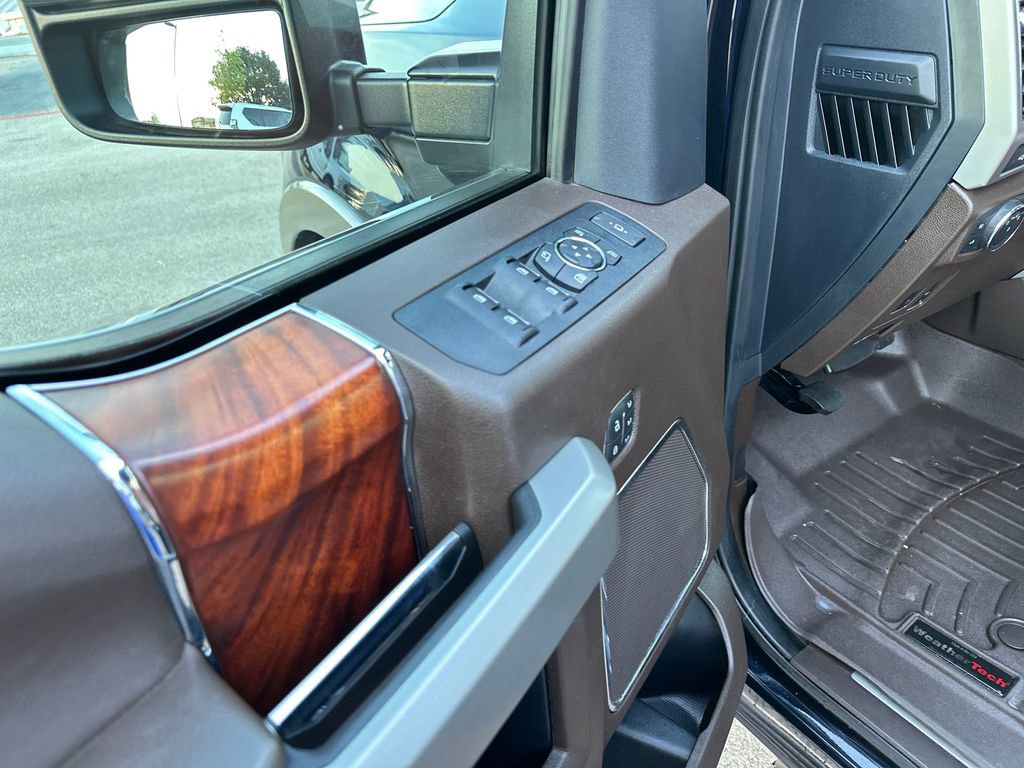 Used 2022 Ford F250 King Ranch w/ King Ranch Ultimate Package AWD/4WD image 19