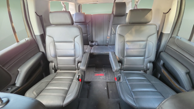 Used 2019 GMC Yukon XL Denali w/ Denali Ultimate Package RWD image 13