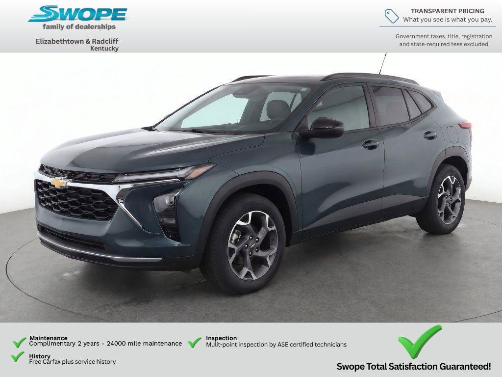Used 2025 Chevrolet Trax LT w/ Driver Confidence Package FWD image 1