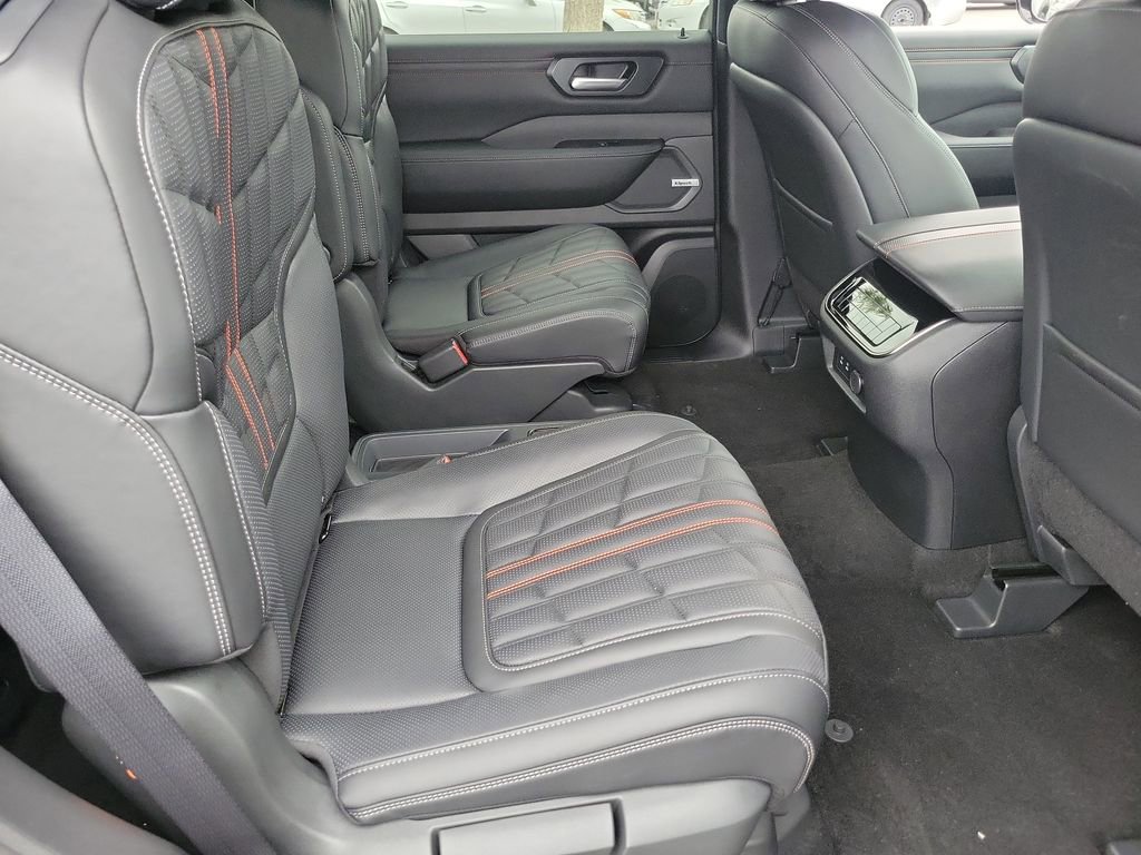 New 2026 Nissan Armada PRO-4X w/ Captain's Chari Seat Package image 14