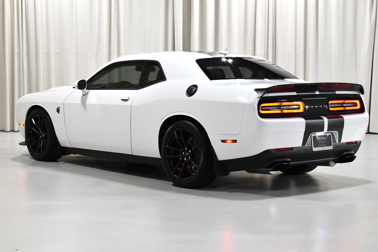 Used 2023 Dodge Challenger SRT Hellcat w/ Driver Convenience Group RWD image 6