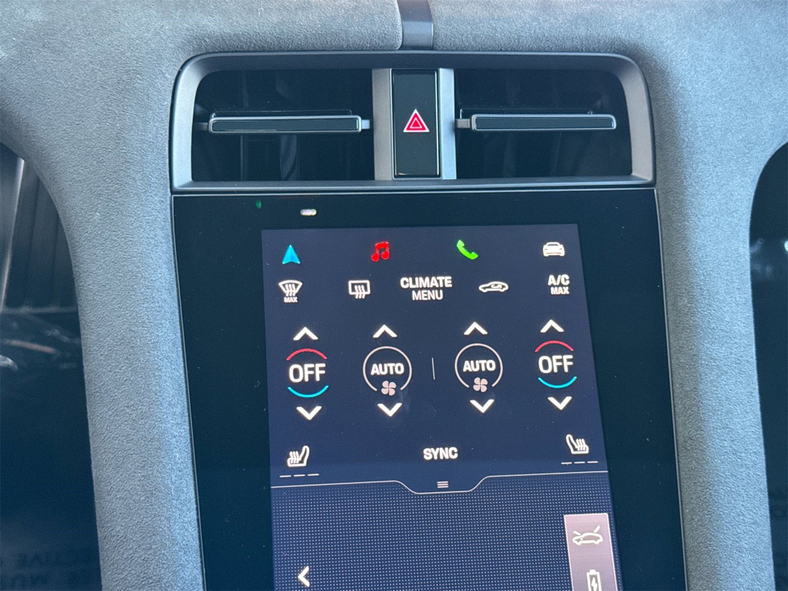 Used 2024 Porsche Taycan GTS image 25