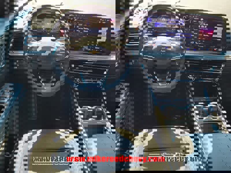 New 2026 Chevrolet Traverse LT w/ Driver Confidence Package image 7
