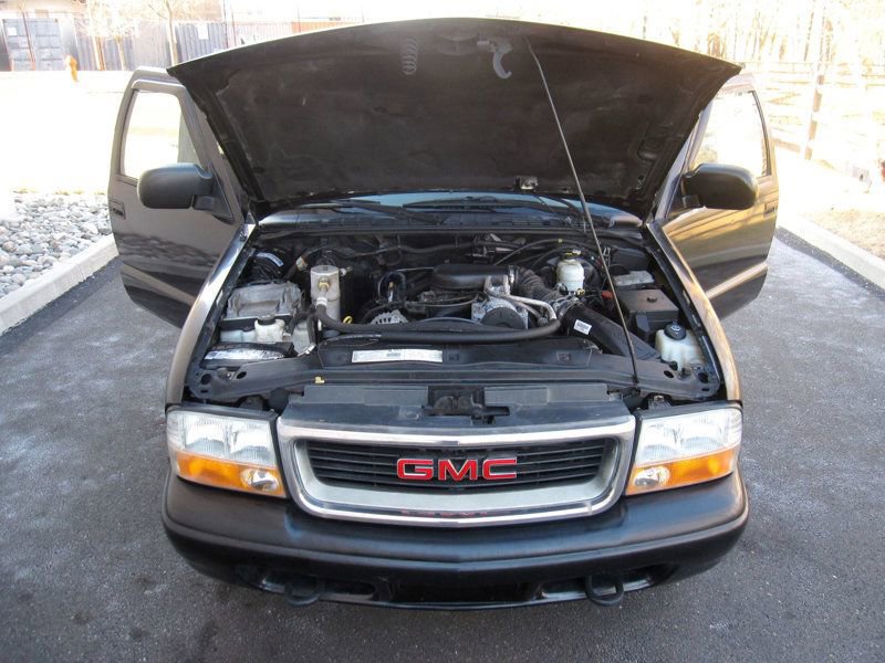 Used 2002 GMC Sonoma SLS w/ ZR5 Appearance Pkg image 31