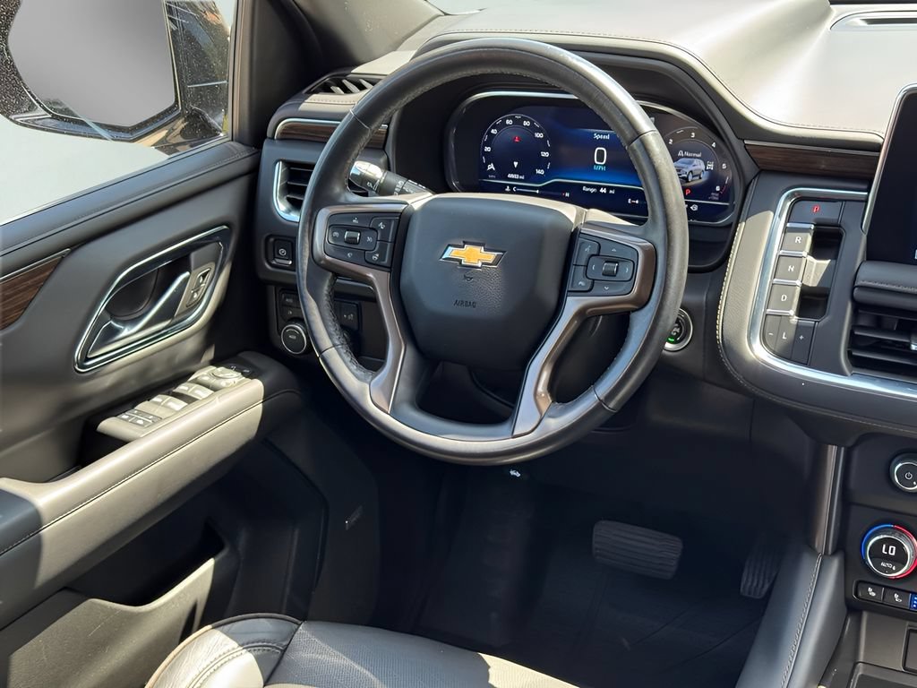 Used 2023 Chevrolet Tahoe High Country AWD/4WD image 21
