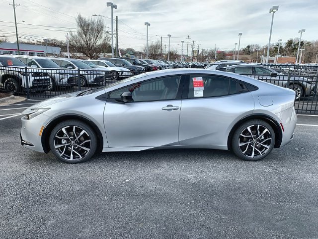 New 2026 Toyota Prius Plug-In Hybrid w/ Limited Premium Package FWD image 5