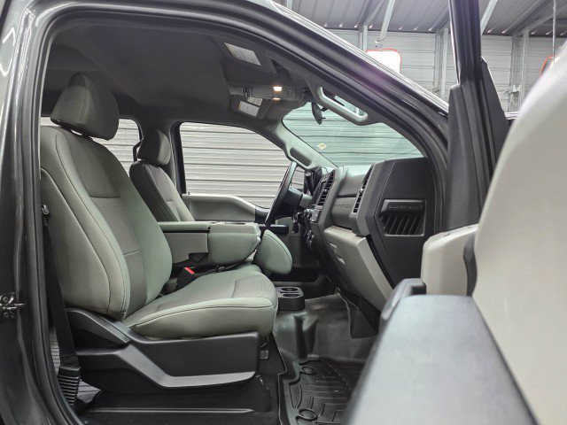 Used 2020 Ford F250 XL w/ STX Appearance Package AWD/4WD image 21