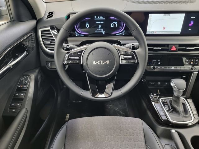 New 2026 Kia Seltos S image 26