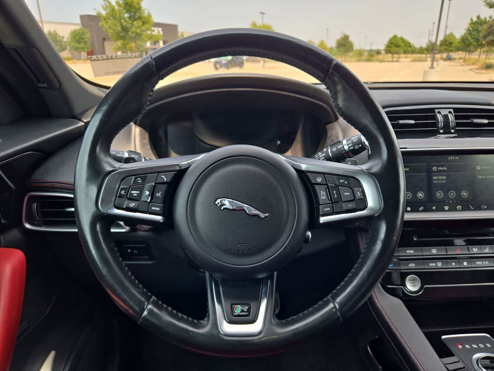 Used 2017 Jaguar F-PACE R-Sport AWD/4WD image 22