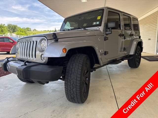 Used 2017 Jeep Wrangler Unlimited Sahara w/ Max Tow Package AWD/4WD image 9