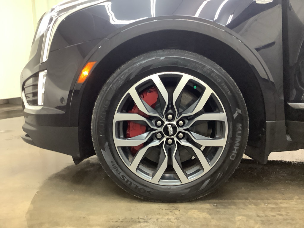 Used 2022 Cadillac XT5 Sportv w/ Platinum Package AWD/4WD image 25