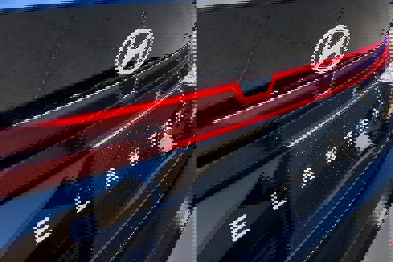 Certified 2024 Hyundai Elantra SE image 32