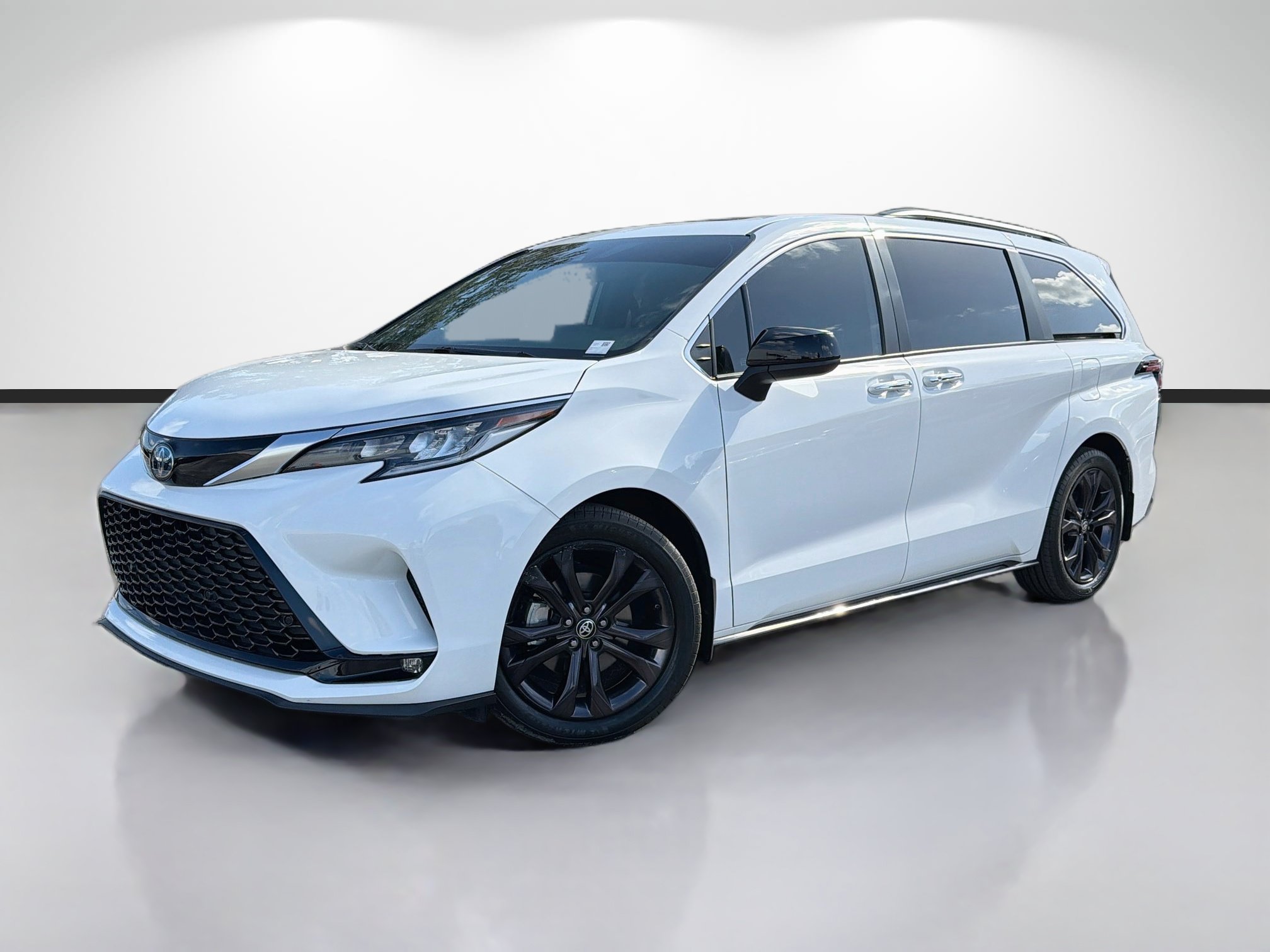 Used 2024 Toyota Sienna XSE w/ XSE Plus Package