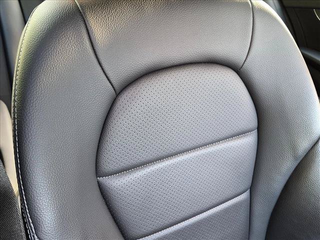 Used 2019 Mercedes-Benz C 300 4MATIC Sedan image 19