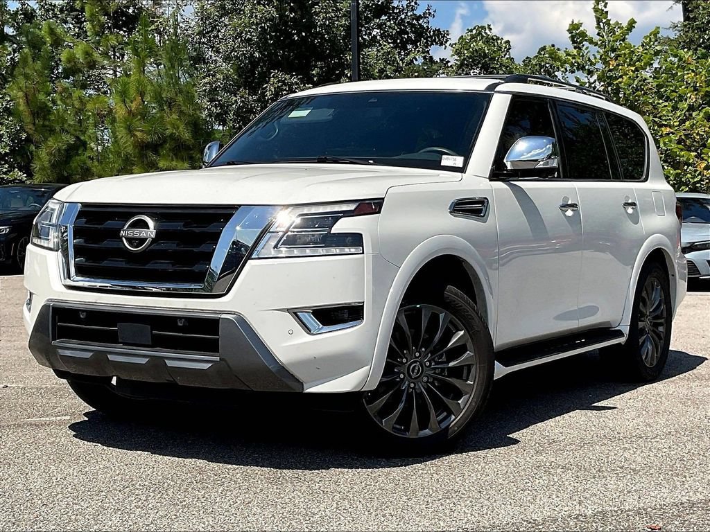 Used 2023 Nissan Armada Platinum w/ Captain's Chairs Package RWD image 2