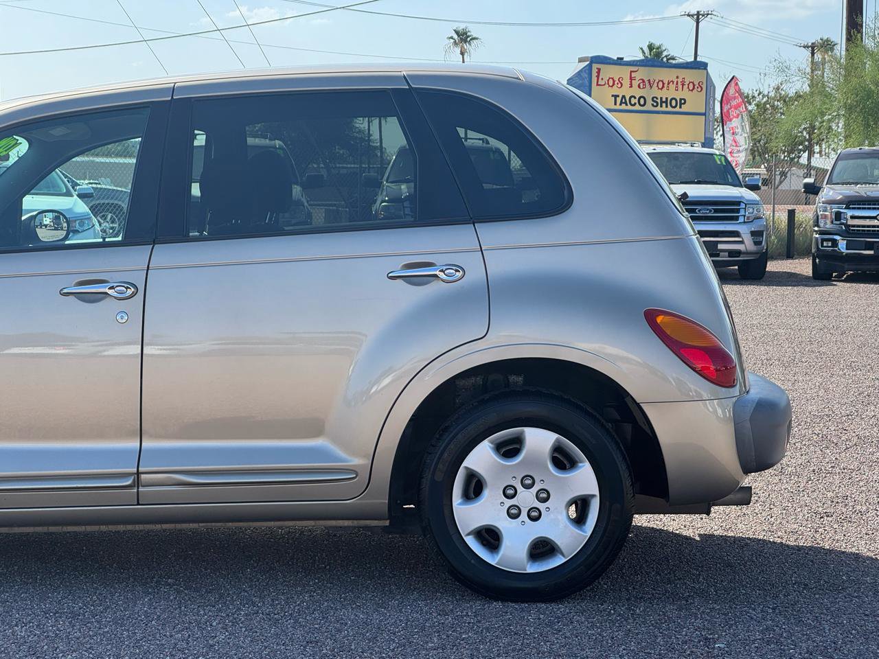Used 2003 Chrysler PT Cruiser FWD image 8