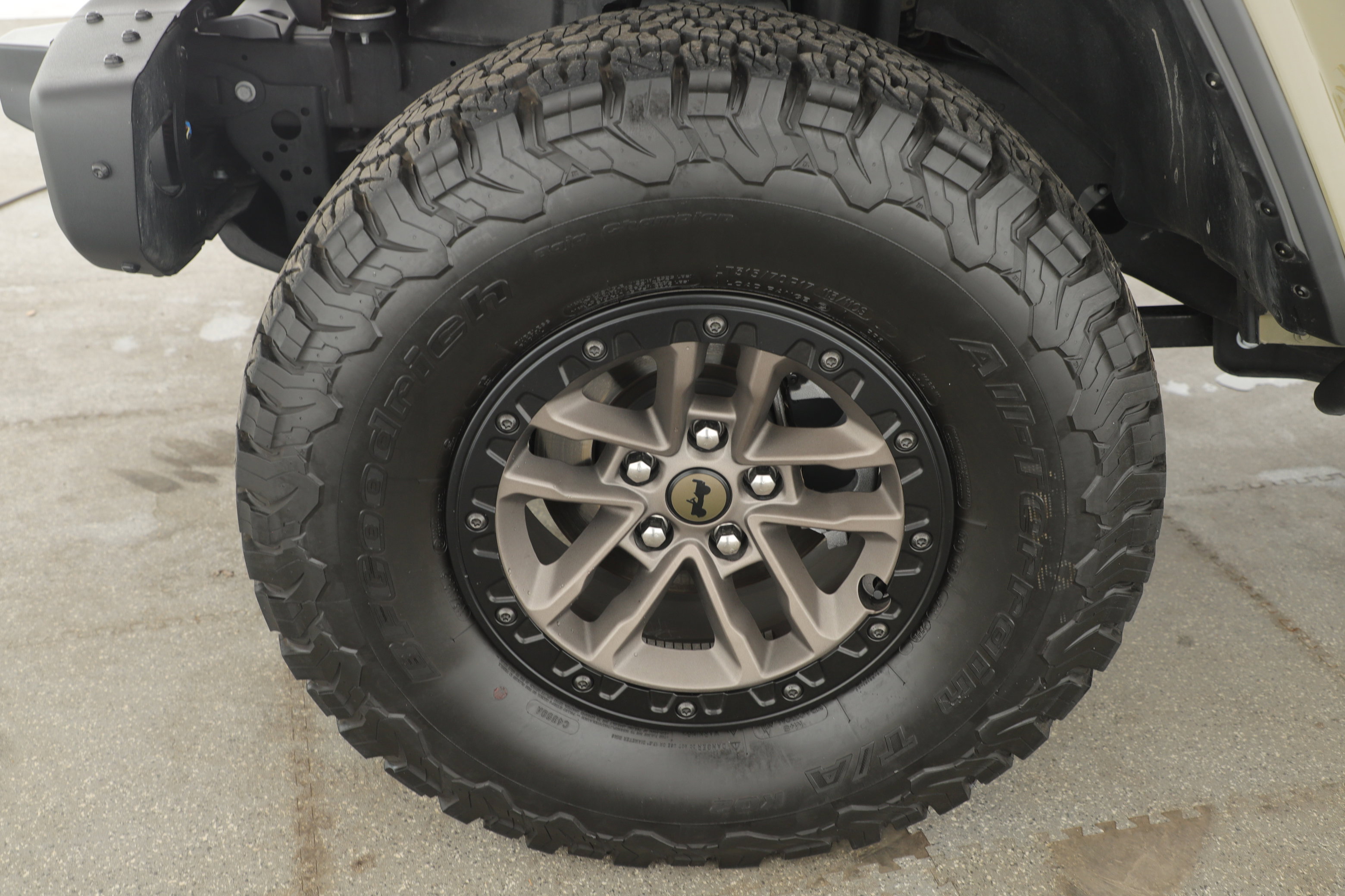 Used 2025 Jeep Wrangler Unlimited Rubicon 392 image 4