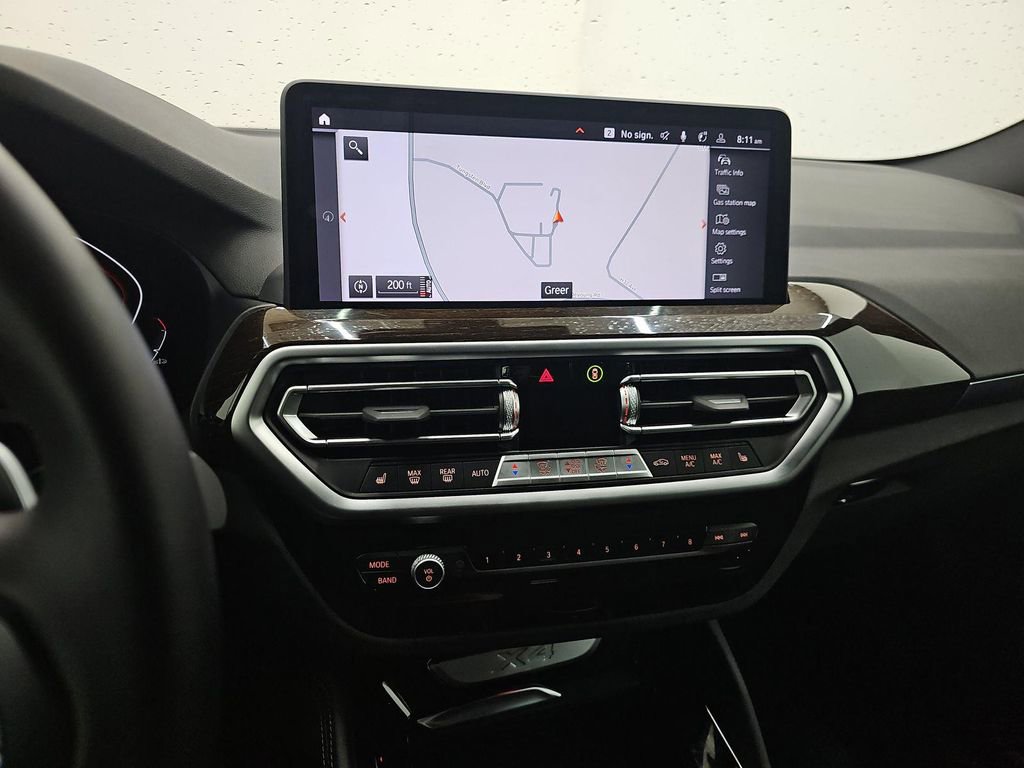 Used 2025 BMW X4 xDrive30i image 16