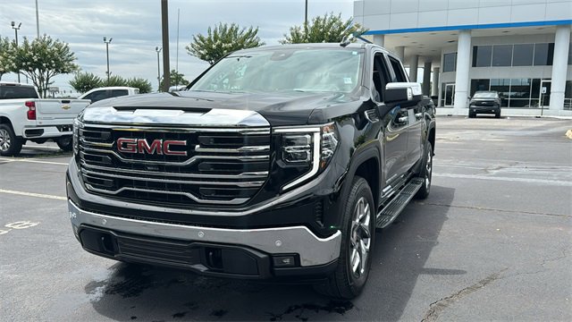 Used 2023 GMC Sierra 1500 SLT w/ SLT Premium Plus Package video 1