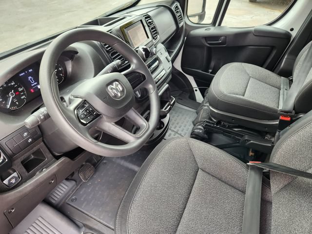 Used 2025 RAM ProMaster 2500 FWD image 8
