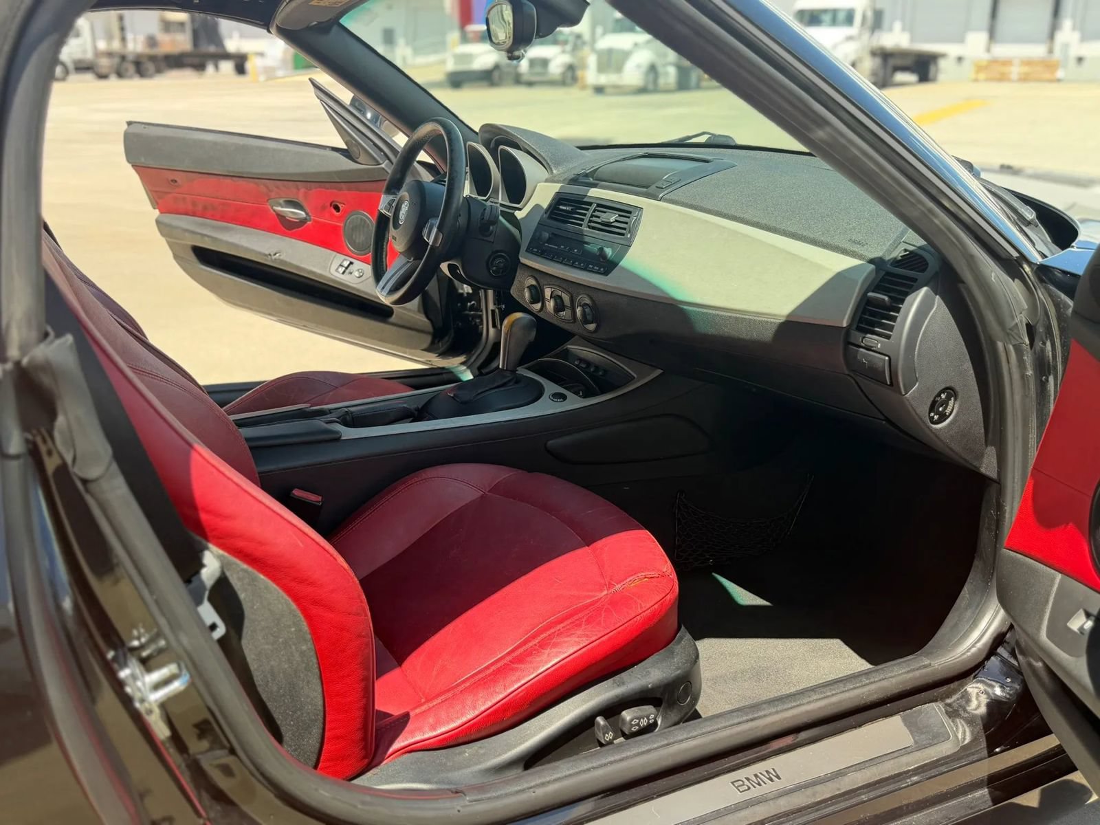 Used 2005 BMW Z4 3.0i RWD image 20