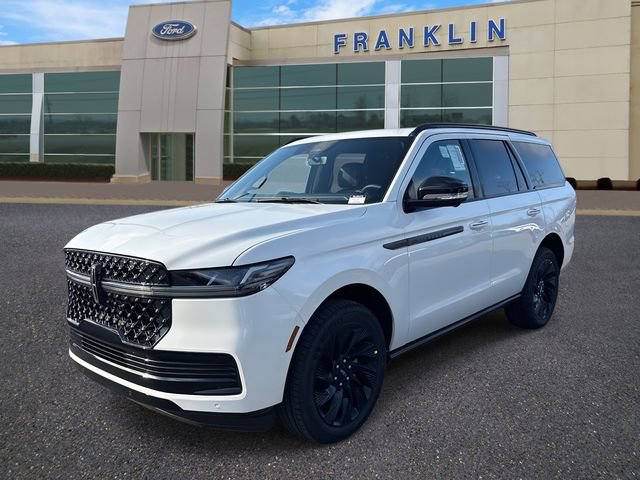 New 2025 Lincoln Navigator Reserve w/ Jet Appearance Package image 3