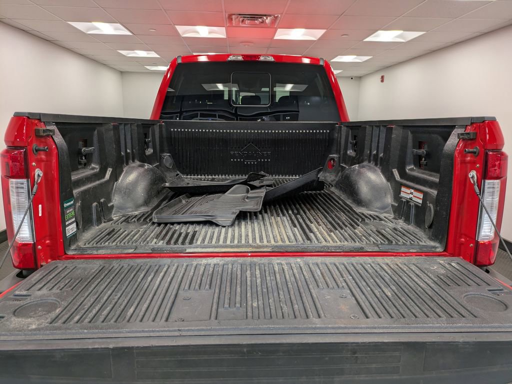 Used 2017 Ford F250 Lariat w/ Chrome Package AWD/4WD image 27