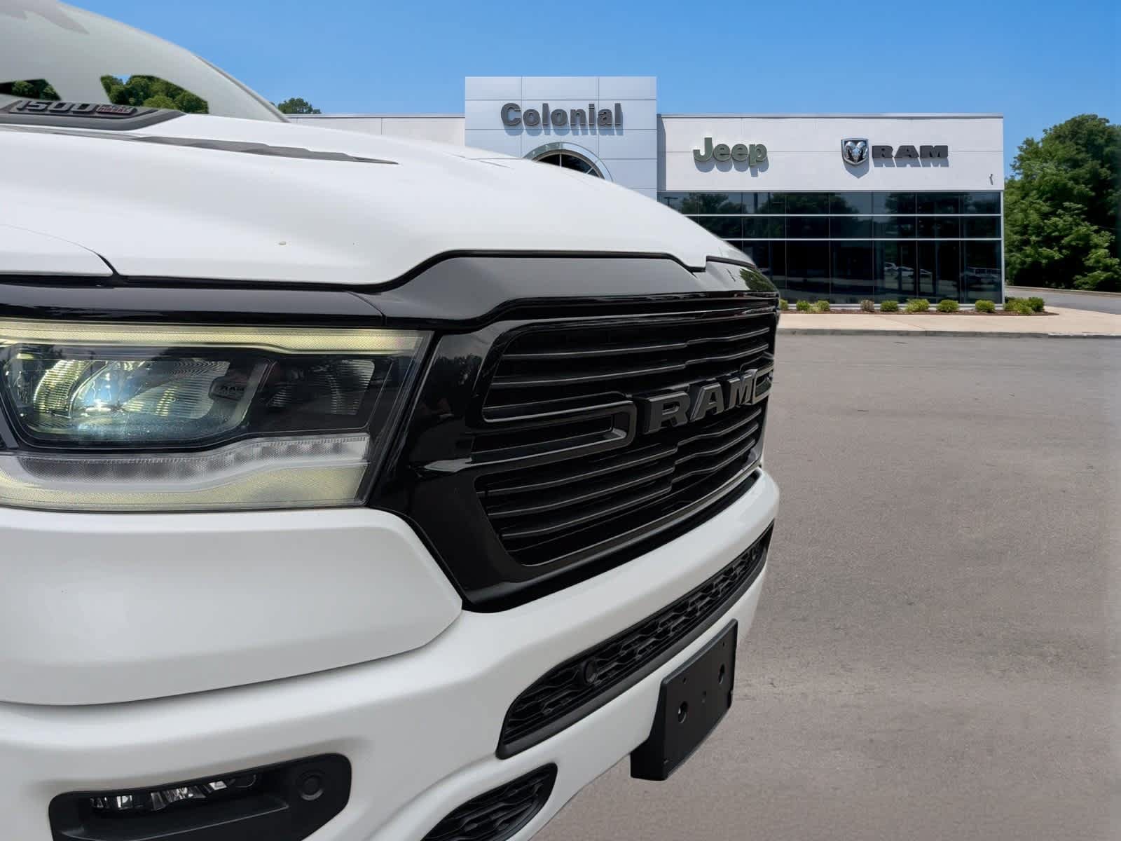 Used 2023 RAM 1500 Laramie AWD/4WD image 10