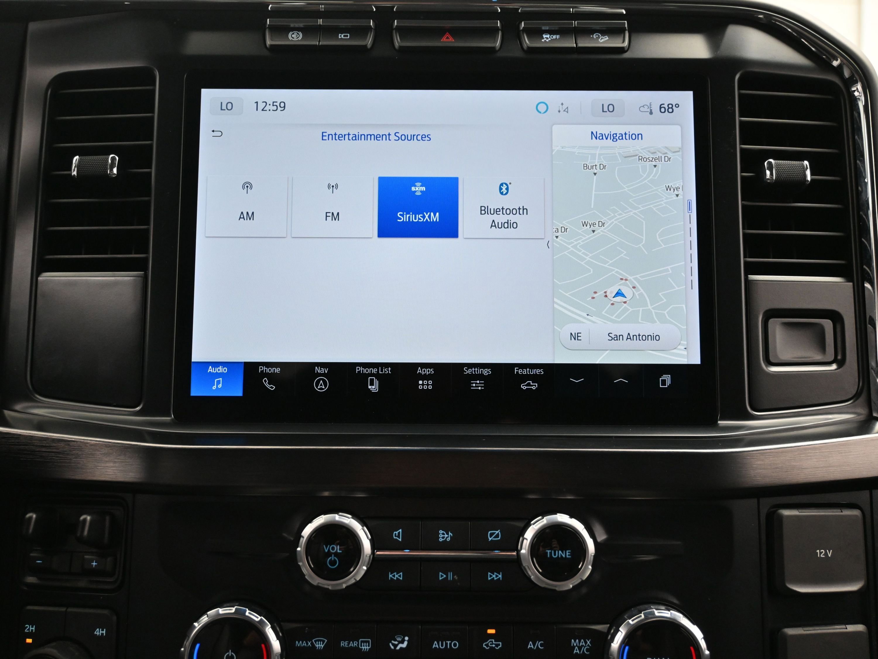 Used 2024 Ford F250 Lariat w/ Sport Appearance Package image 35