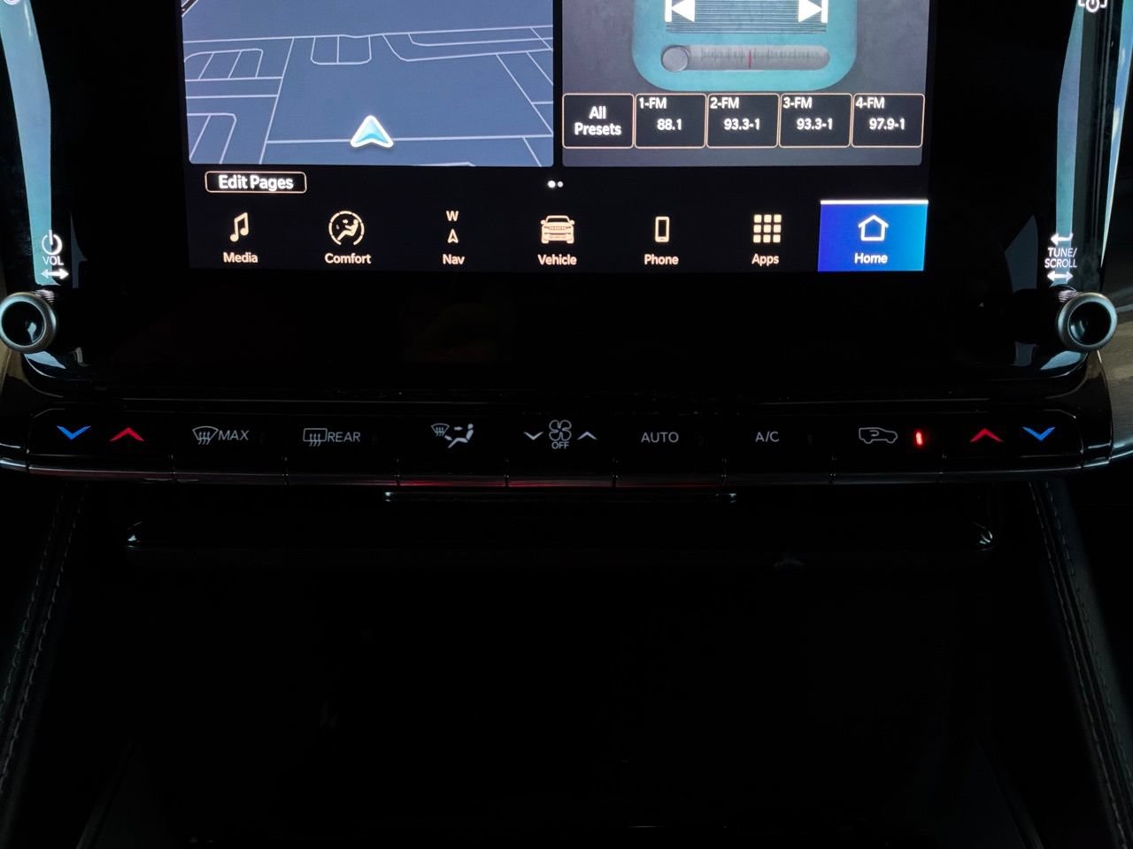 Used 2022 Jeep Wagoneer Series I AWD/4WD image 43