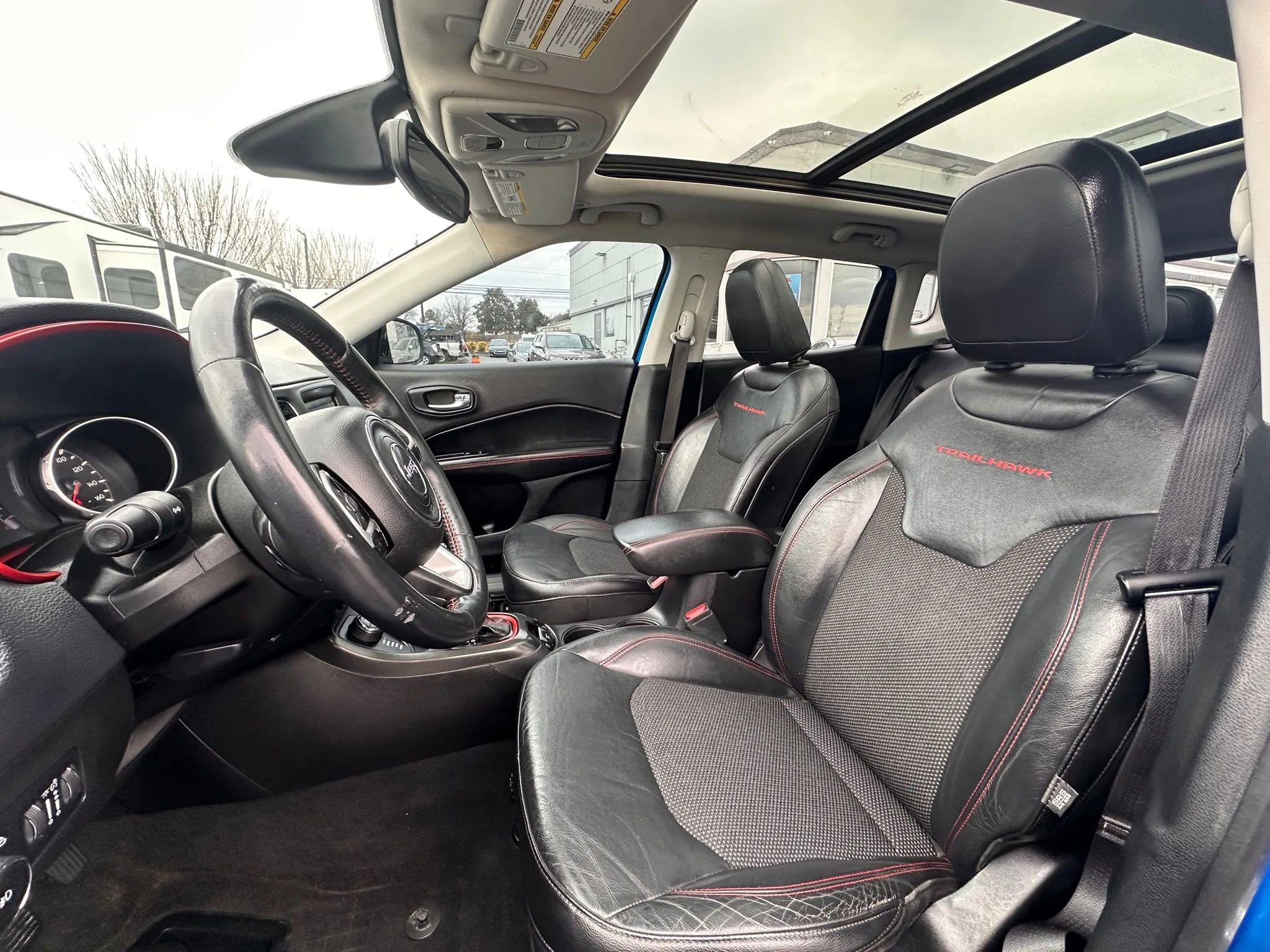 Used 2017 Jeep Compass Trailhawk w/ Navigation Group image 10