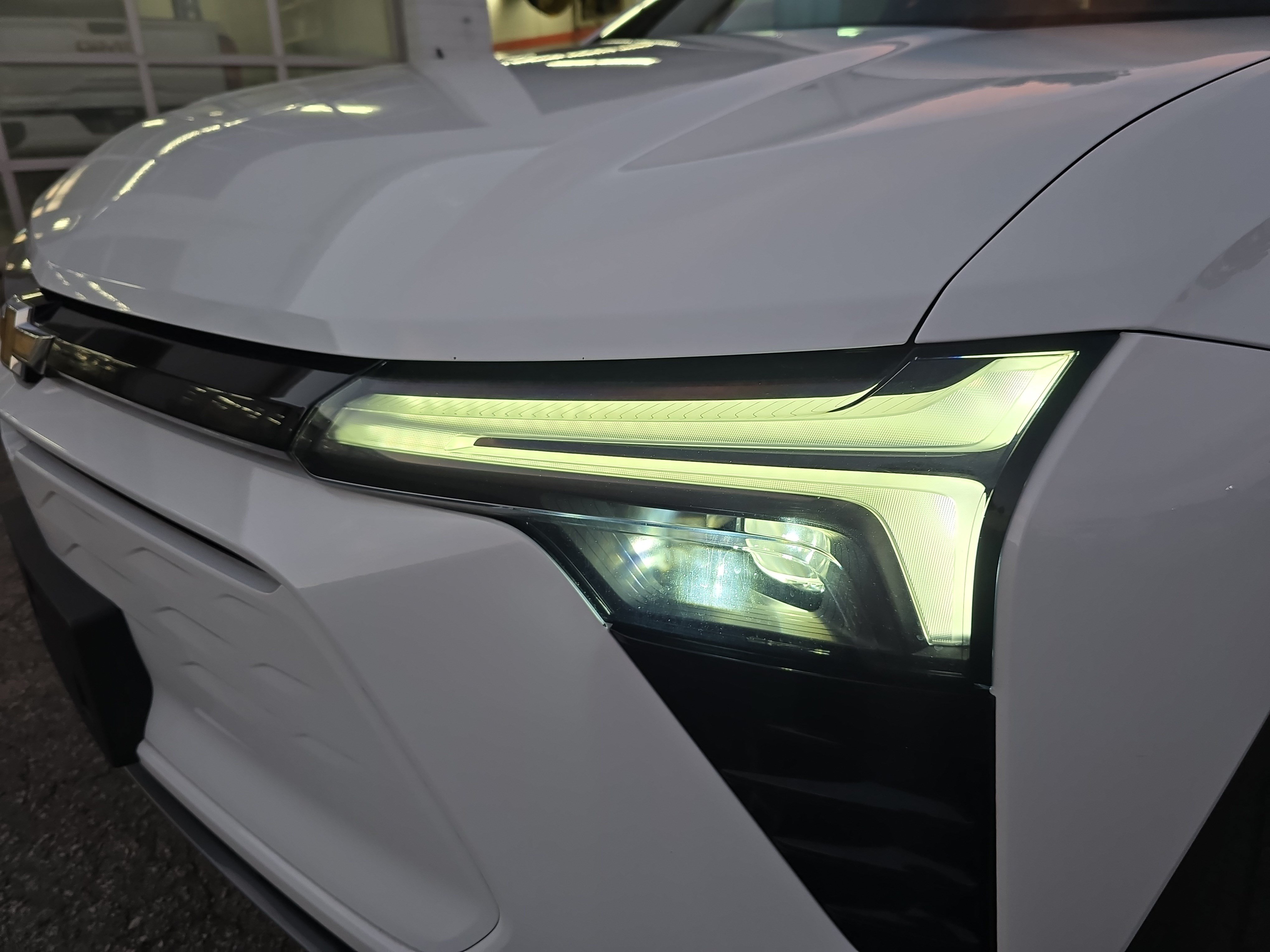 Used 2024 Chevrolet Blazer EV LT AWD/4WD image 30