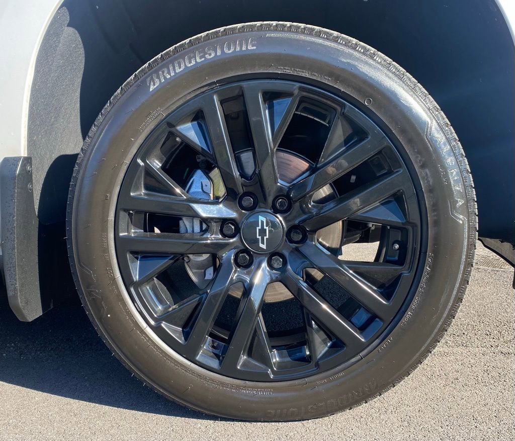 Used 2023 Chevrolet Silverado 1500 High Country w/ High Country Premium Package image 34