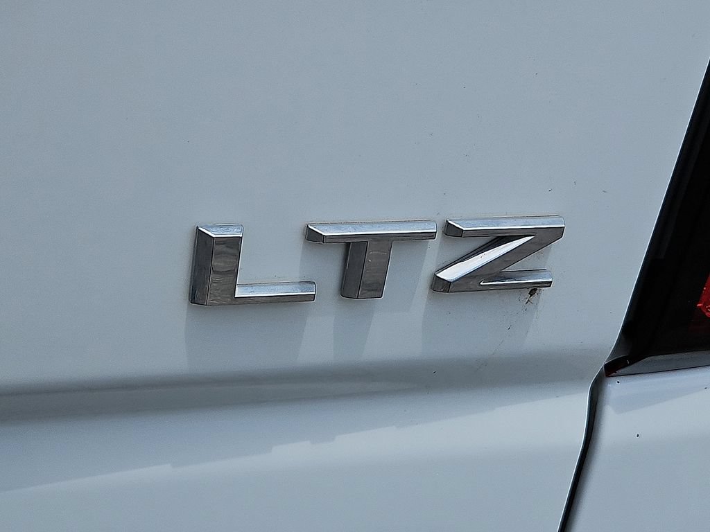 Used 2024 Chevrolet Silverado 2500 LTZ w/ LTZ Premium Texas Edition AWD/4WD image 15