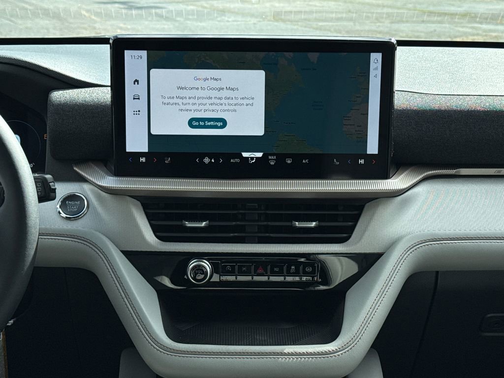 New 2026 Ford Explorer Active w/ Active Comfort Package image 18